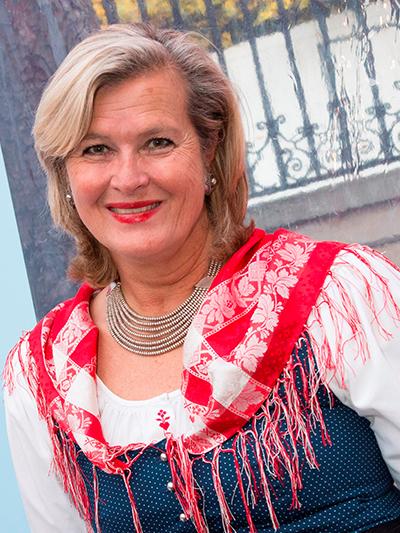 Dr. Ursula Plassnik 